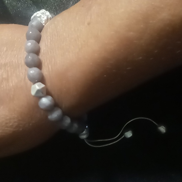 Kunzite slide bracelet natural stone on silver Snake chain. - Picture 5 of 8